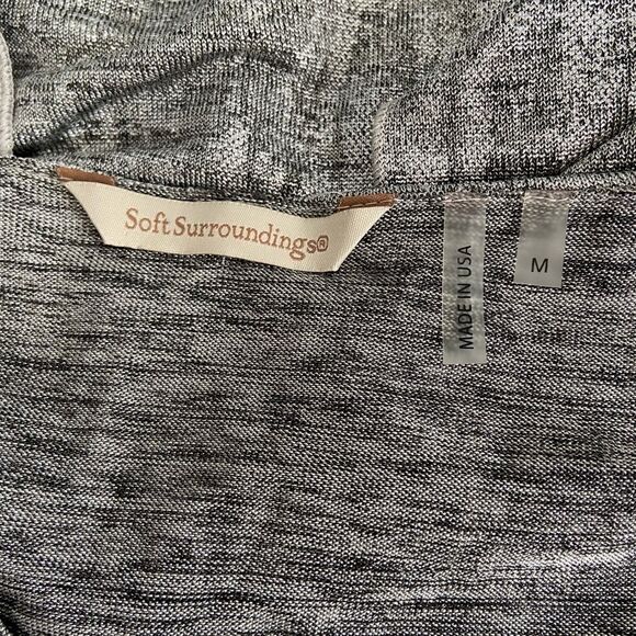 Soft Surroundings Silver Metallic Layered Long Sleeve Blouse. Size Medium - Picture 5 of 11